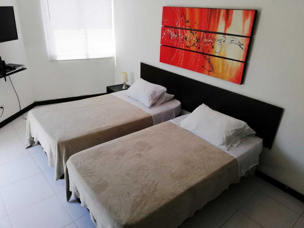 Apartasuites San Marcos Cali Zewnętrze zdjęcie