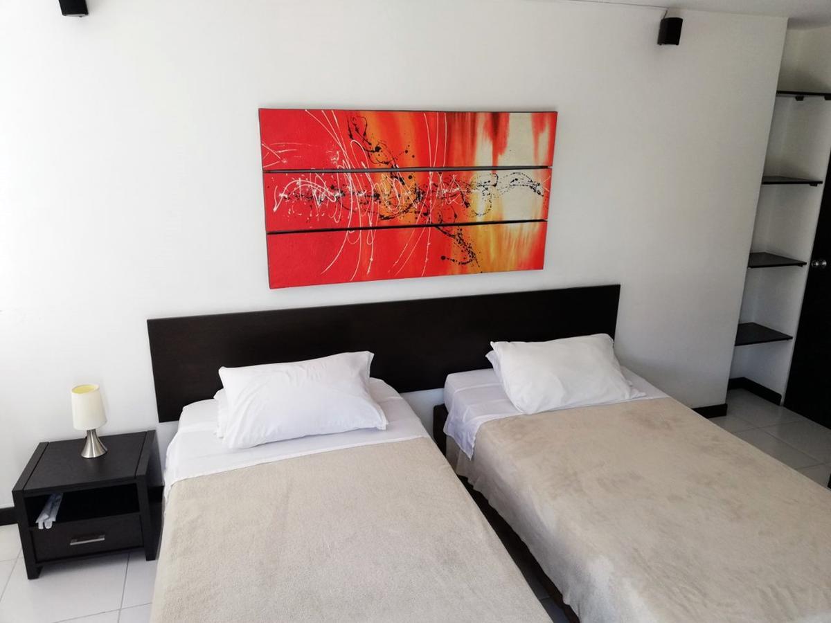 Apartasuites San Marcos Cali Zewnętrze zdjęcie